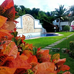 la-casa-di-naomi.allrivieramayahotels.com/